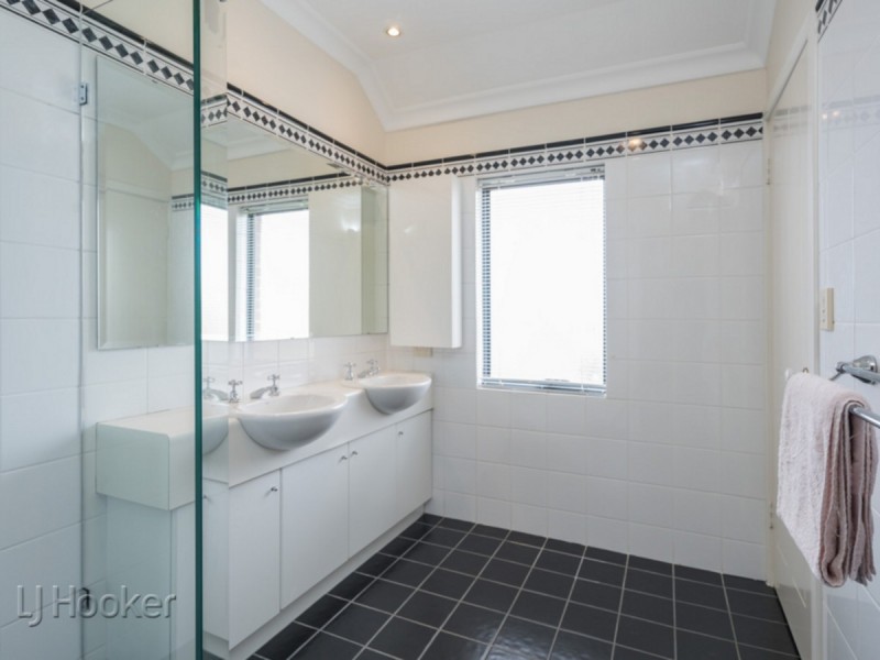 16 Wittenoom Street, East Perth WA 6004