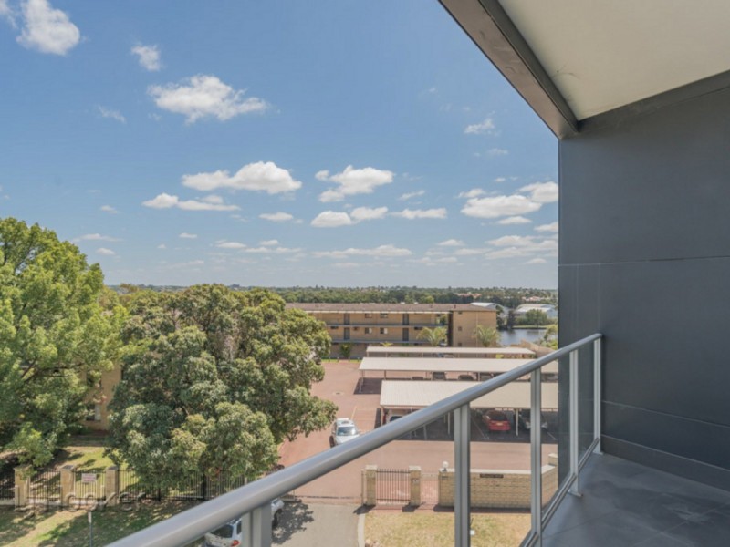 17/55 Riversdale Road, Rivervale WA 6103