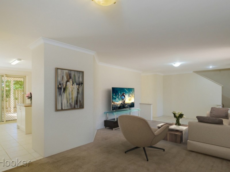 15 Weetman Cove, Cannington WA 6107