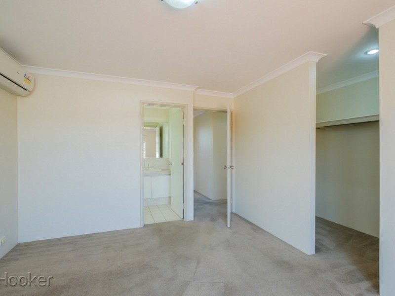 15 Weetman Cove, Cannington WA 6107