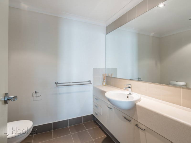 5/150 Stirling Street, Perth WA 6000