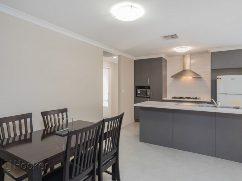16B Central Terrace, Beckenham WA 6107