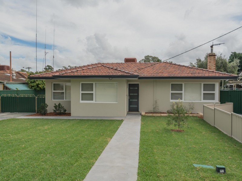 27 Wendron Street, Cloverdale WA 6105
