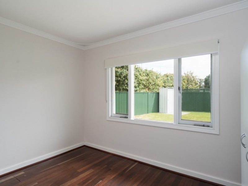 27 Wendron Street, Cloverdale WA 6105