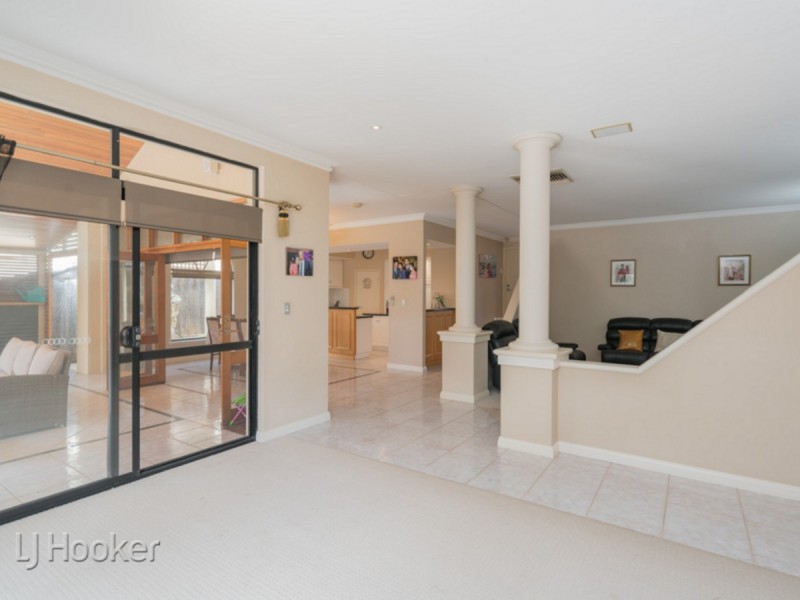 11 Arno Crescent, Attadale WA 6156