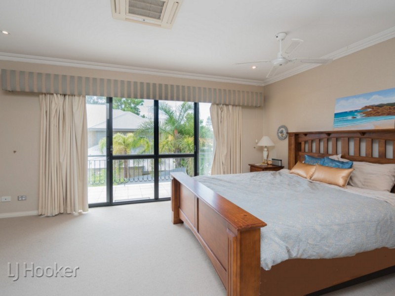 11 Arno Crescent, Attadale WA 6156