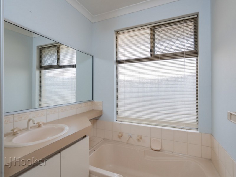 117 Bindoon Loop, Huntingdale WA 6110