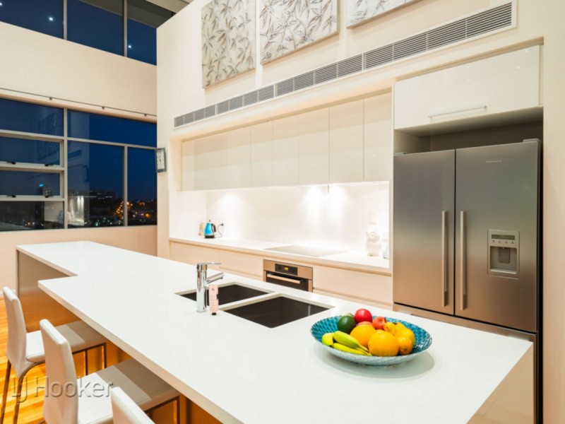 Penthouse 2/47 Tully Road, East Perth WA 6004