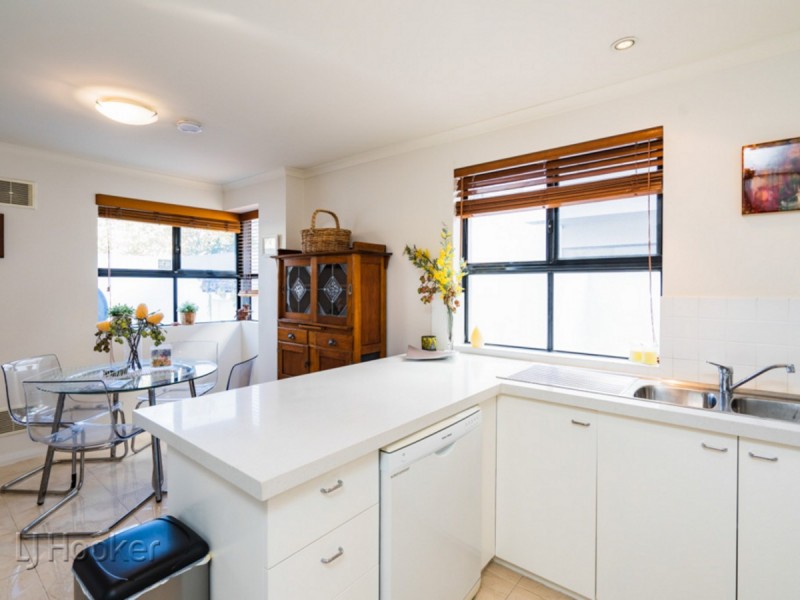 3/82 Royal Street, East Perth WA 6004