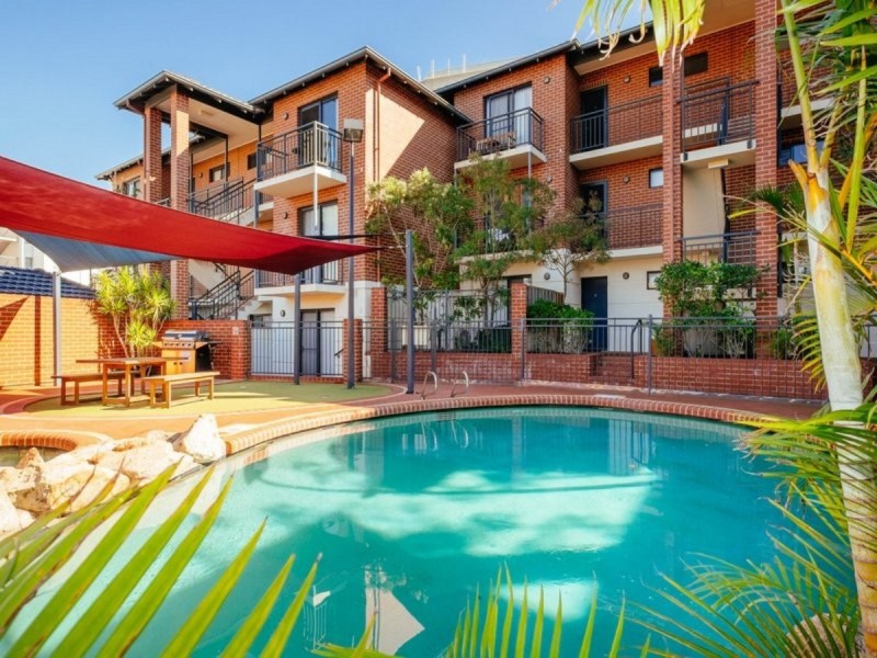 27/7 Bronte Street, East Perth WA 6004