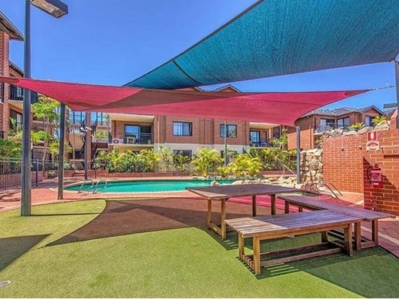 27/7 Bronte Street, East Perth WA 6004