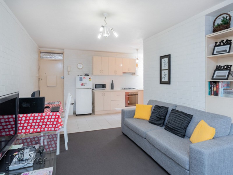 6/38-42 Waterloo Crescent, East Perth WA 6004