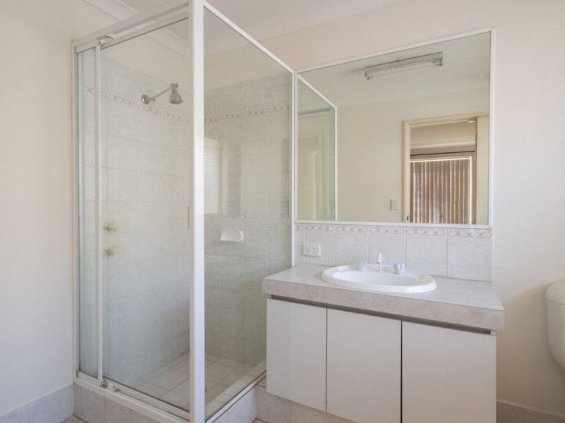 5 Weetman Cove, Cannington WA 6107