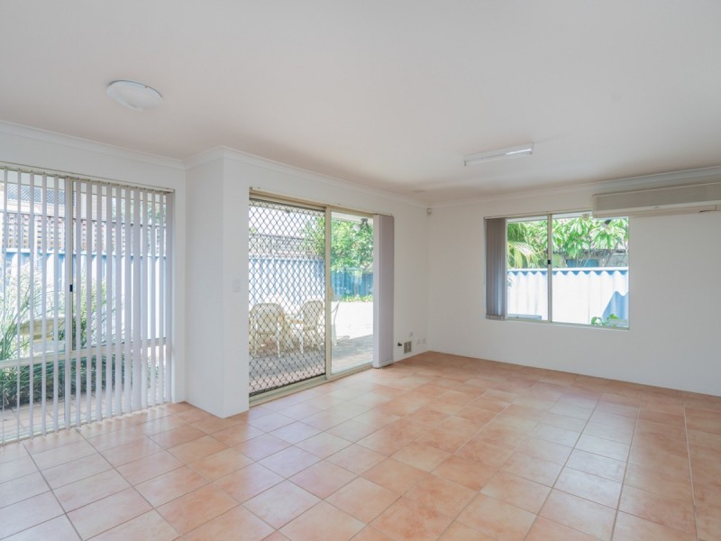 5 Weetman Cove, Cannington WA 6107