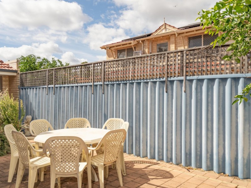 5 Weetman Cove, Cannington WA 6107