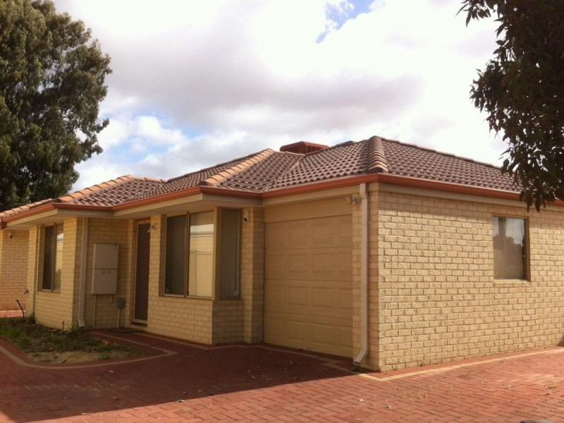 1/24 Eastdene Circle, Nollamara WA 6061