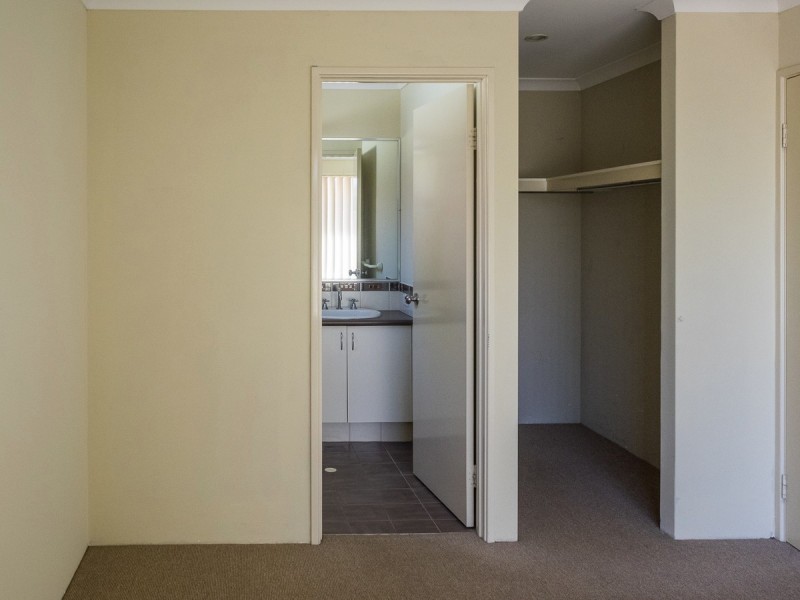 1/24 Eastdene Circle, Nollamara WA 6061