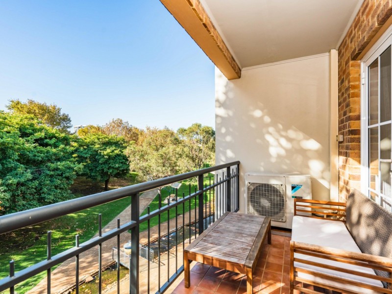 22/32 Eastbrook Terrace, East Perth WA 6004