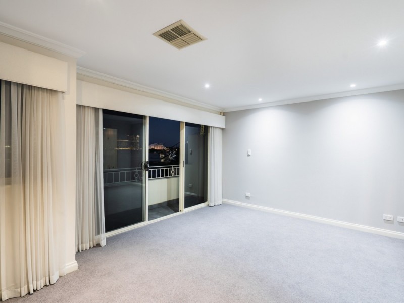 4 Vanguard Terrace, East Perth WA 6004