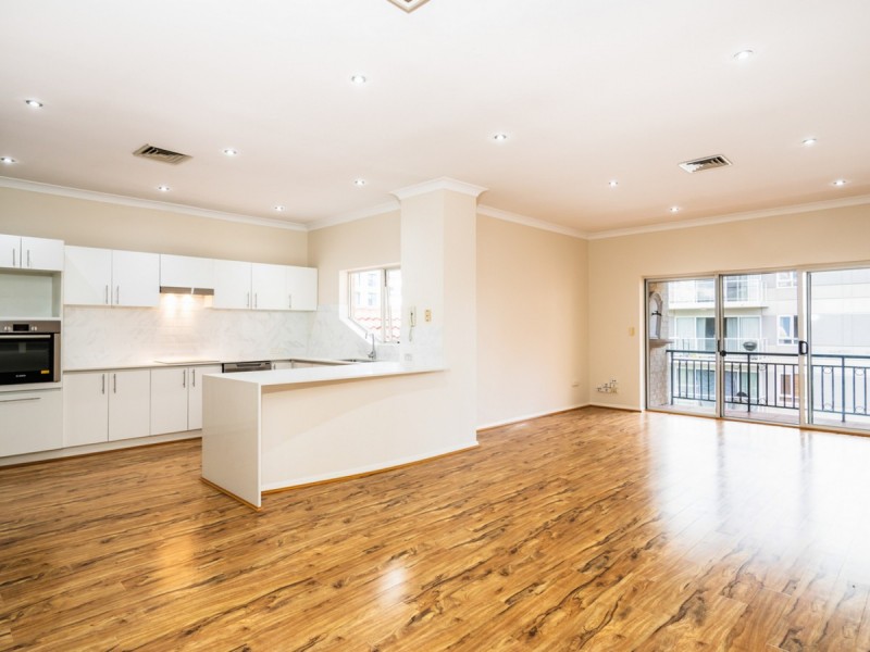 30/55 Wellington Street, East Perth WA 6004