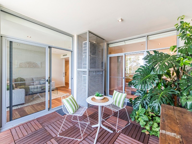 2/47 Tully Road, East Perth WA 6004