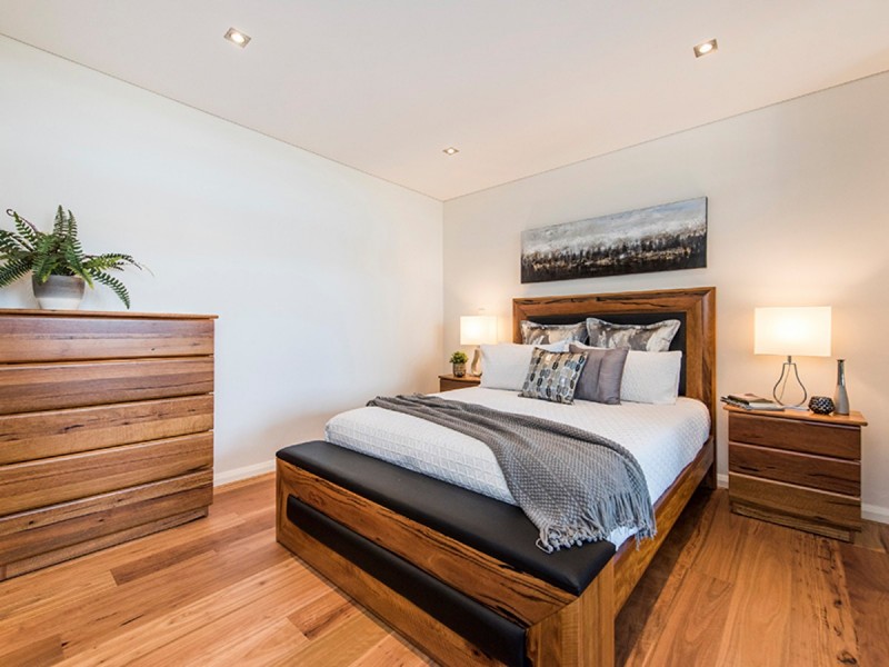 2/47 Tully Road, East Perth WA 6004