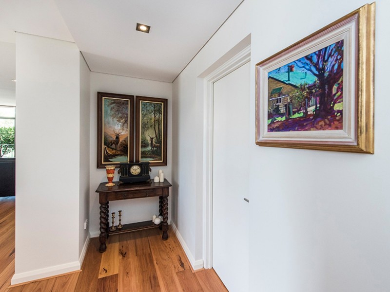 2/47 Tully Road, East Perth WA 6004