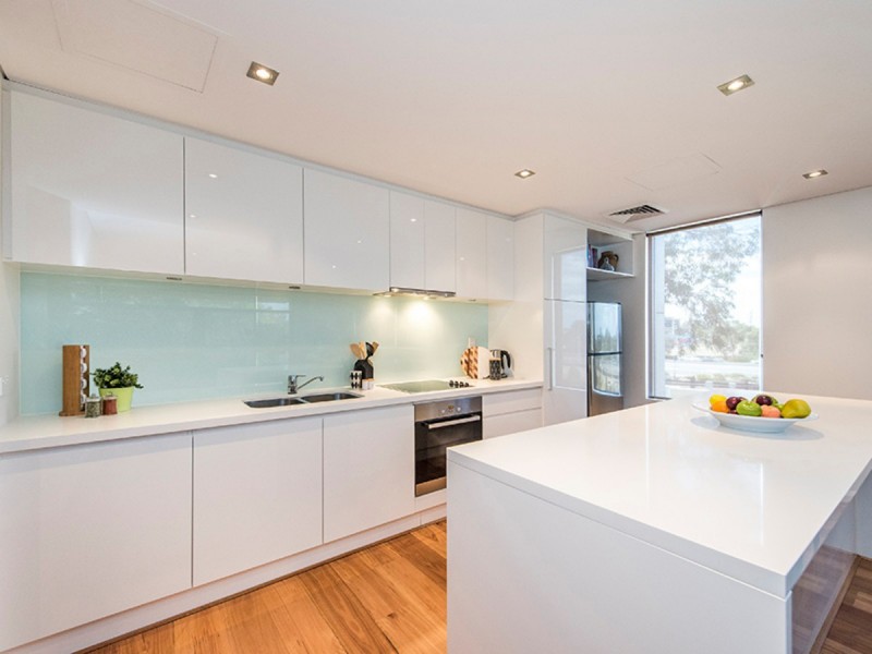 2/47 Tully Road, East Perth WA 6004