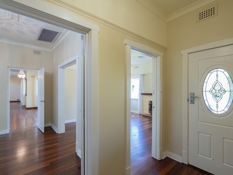 4 Stone Street, Maylands WA 6051