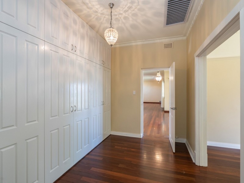 4 Stone Street, Maylands WA 6051