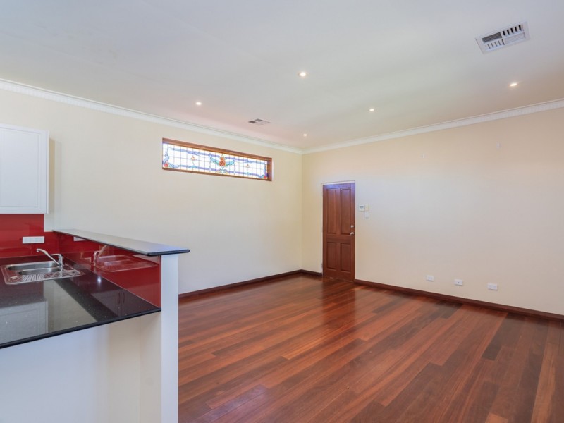 4 Stone Street, Maylands WA 6051