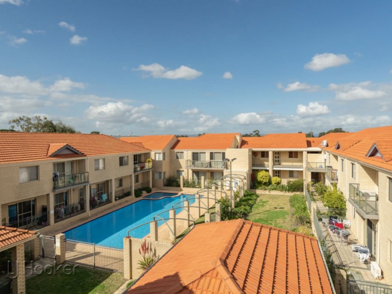 21/24 Burton Street, Cannington WA 6107