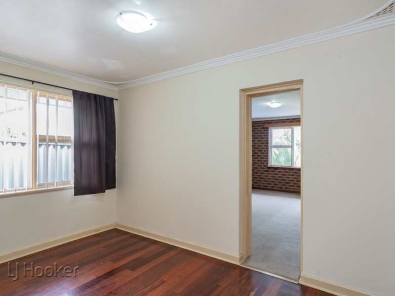 137 Forrest Road, Hamilton Hill WA 6163