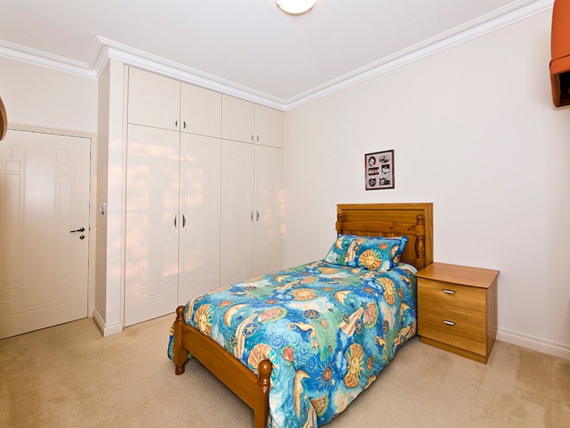 8 Victory Terrace, East Perth WA 6004