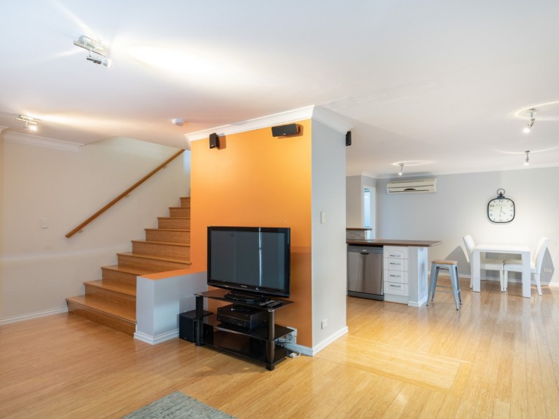 2/107 Wanneroo Road, Tuart Hill WA 6060