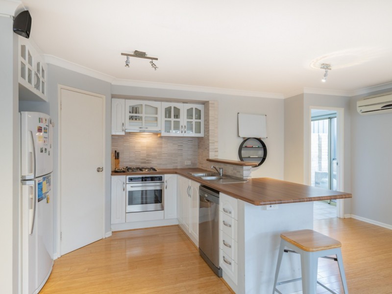 2/107 Wanneroo Road, Tuart Hill WA 6060