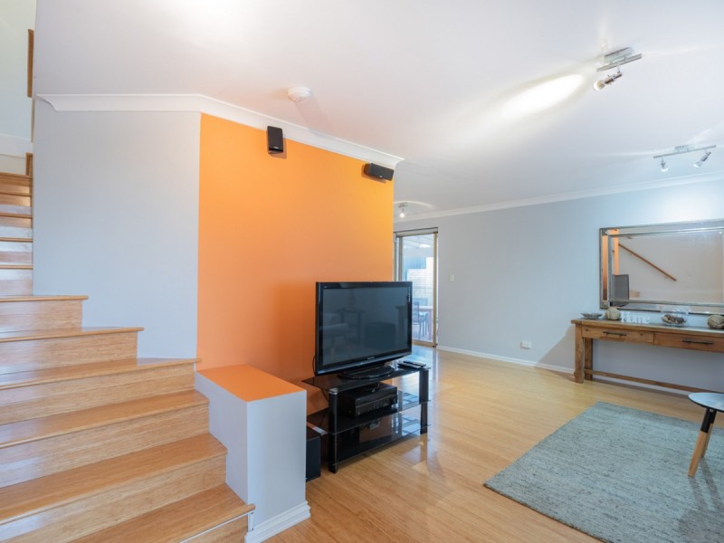 2/107 Wanneroo Road, Tuart Hill WA 6060