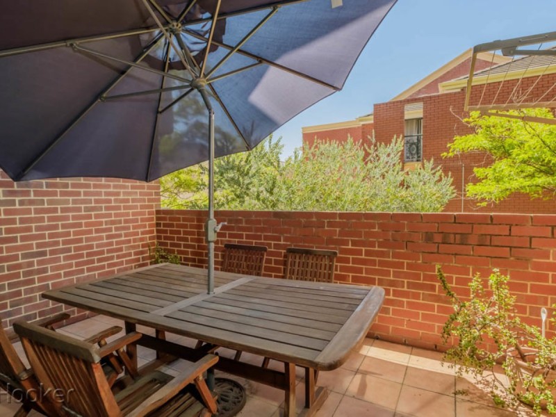 4/102 Goderich Street, East Perth WA 6004