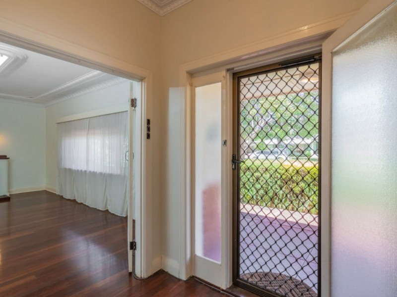 54 Lancaster Street, Dianella WA 6059