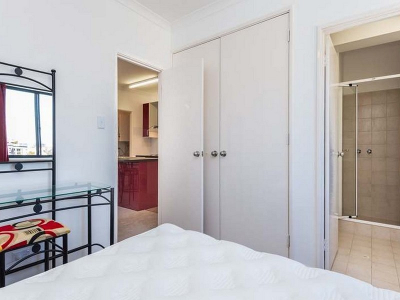 60/11 Regal Place, East Perth WA 6004