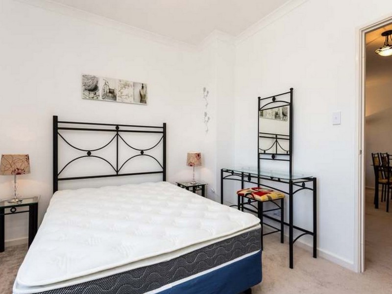 60/11 Regal Place, East Perth WA 6004