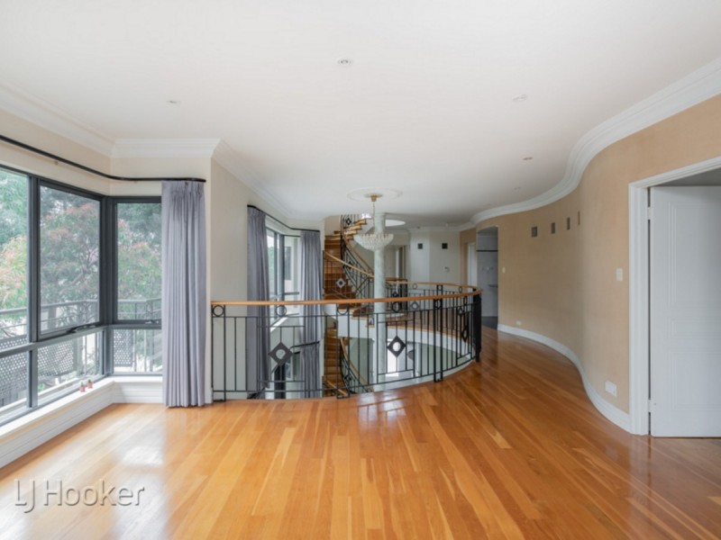 32 Victory Terrace, East Perth WA 6004