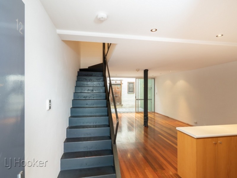 12 Little Saunders Street, East Perth WA 6004