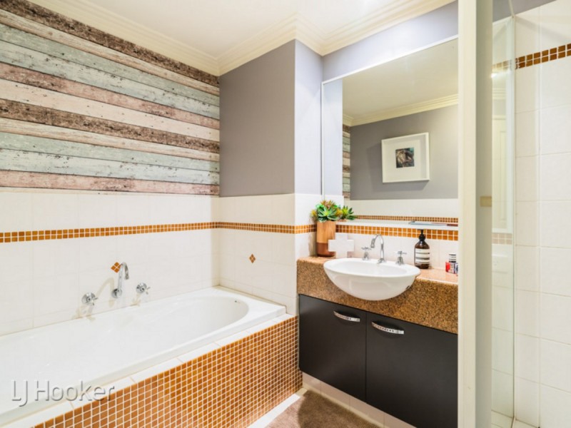 2/12 Kensington Street, East Perth WA 6004