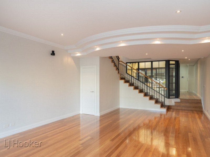 **.28 Henry Lawson Walk **, East Perth WA 6004
