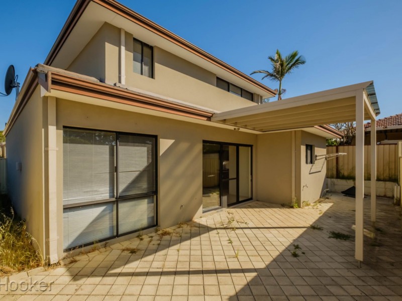 16b Lowes Street, Cloverdale WA 6105