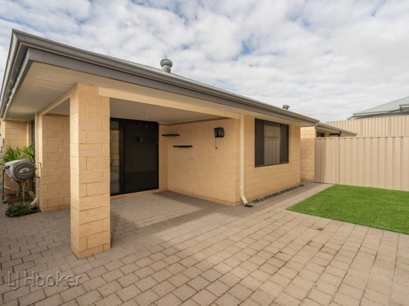 22 Vestita Street, Beeliar WA 6164