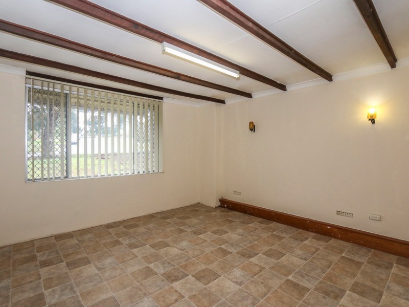 7 Garvey Street, Waterford WA 6152