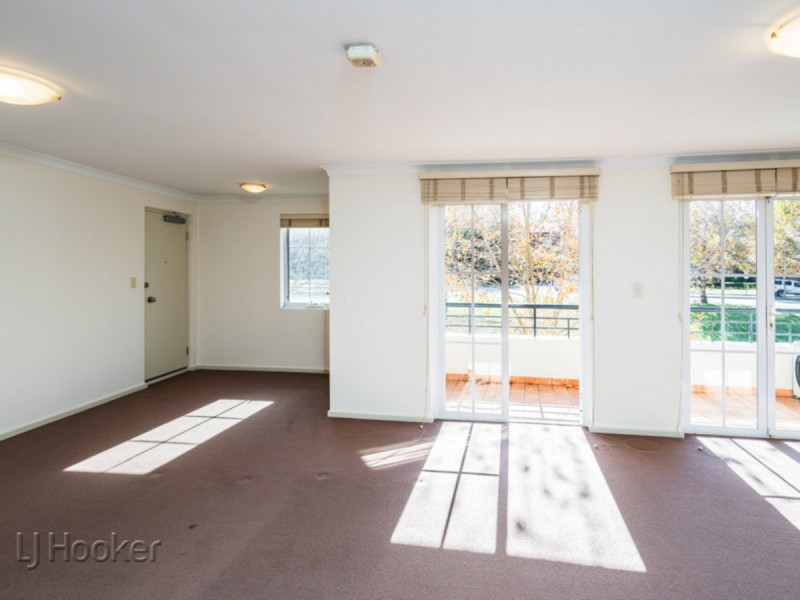 13/32 Eastbrook Terrace, East Perth WA 6004