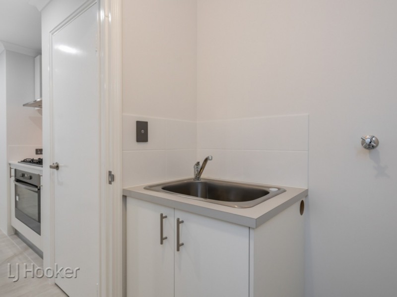 1/293 Keymer Street, Cloverdale WA 6105